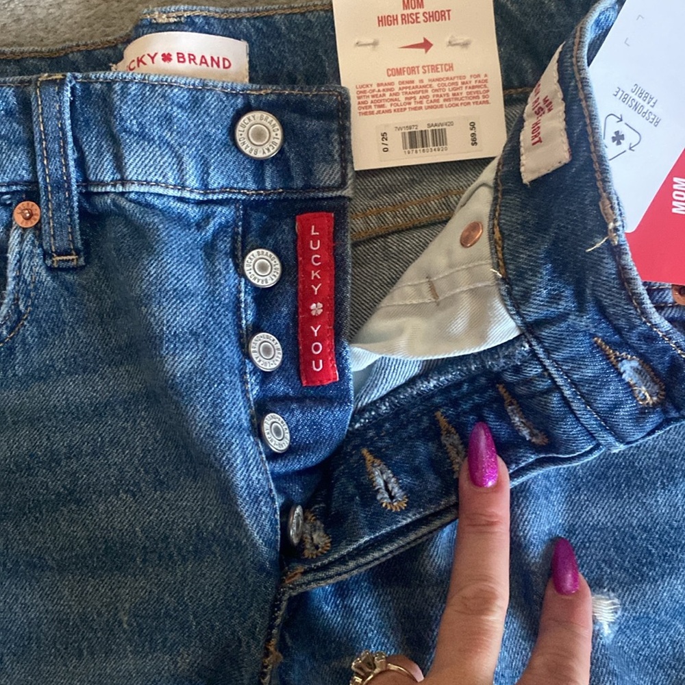 Lucky brand high rise mom shorts size 0/25. $70 nwt - Picture 4 of 5